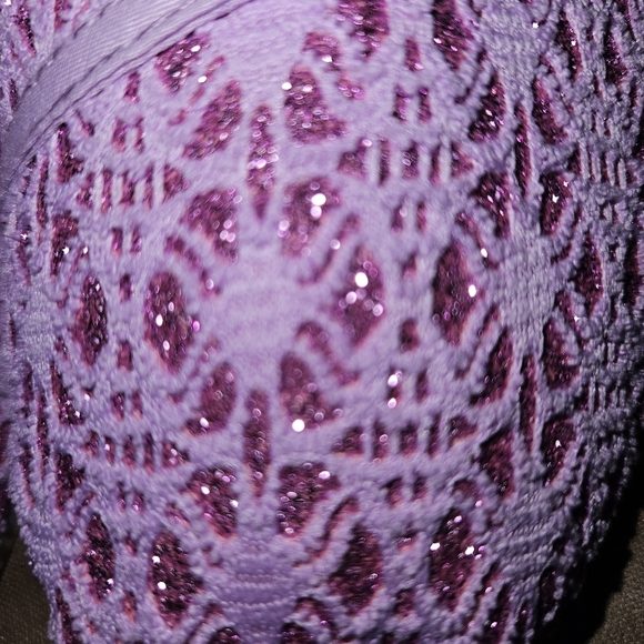 Tammy pink & lilac sparkly slip on crocheted shoes. Size 10 women. - Picture 5 of 9